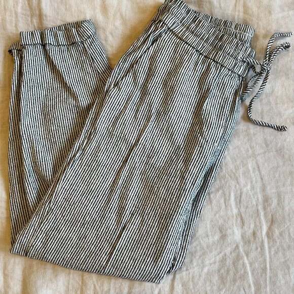J. Crew Linen-blend slim drawstring pant Color: Black and White Stripe, Size 2 - Picture 2 of 5